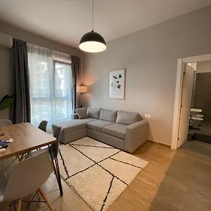 https://square-21-apartments.albaniahotels.org
